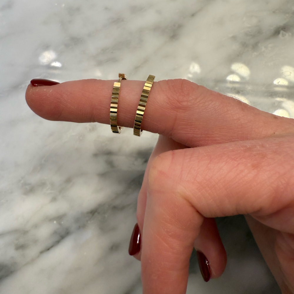 Ring Concierge Fluted Gold Hoops